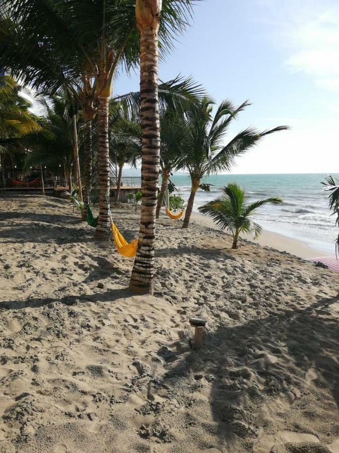 Playa Azul Departamentos Frente Al Mar Tonsupa